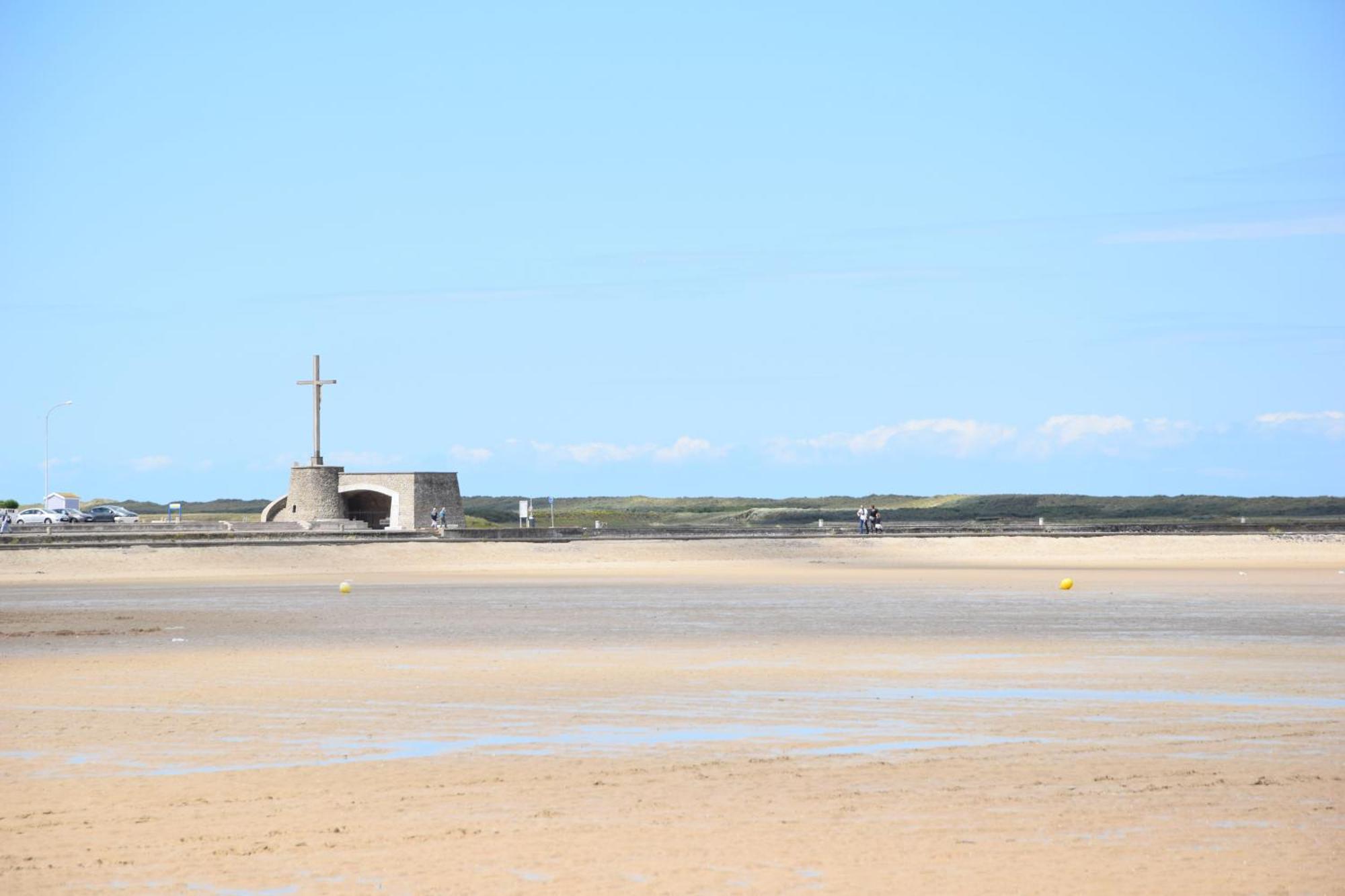 Gite Sur Grand Fort Philippe Exteriör bild